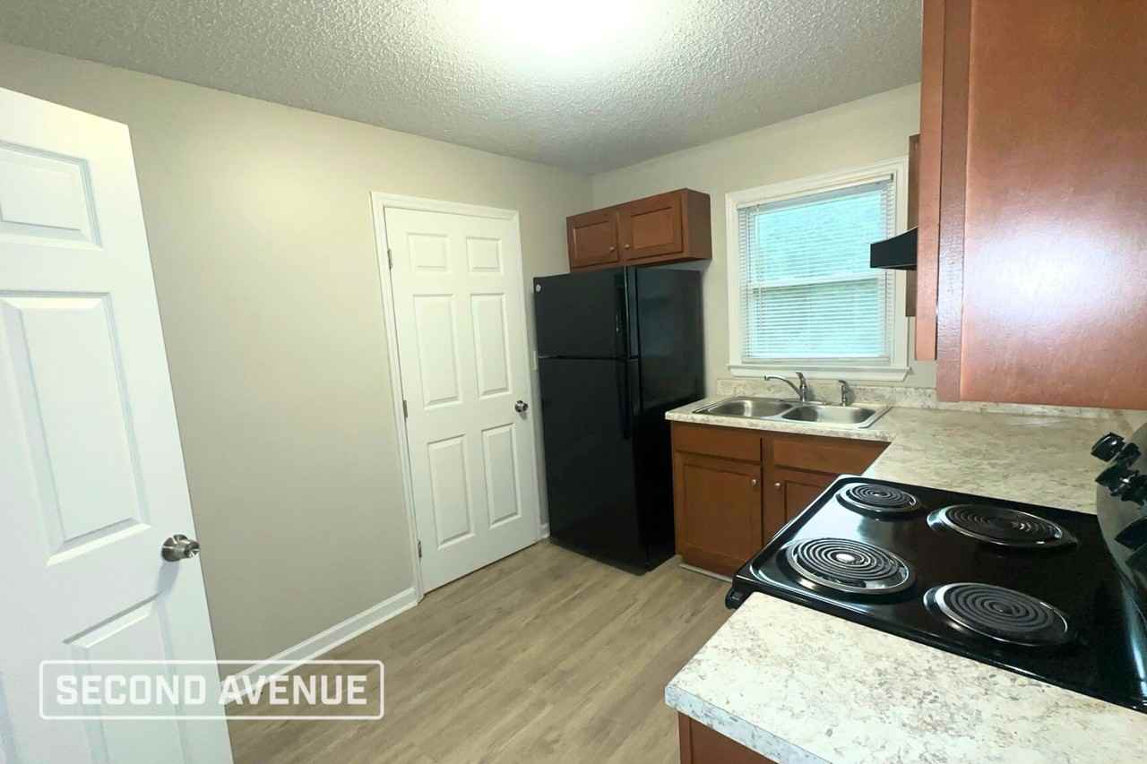 101 15th Ct Nw - Photo 2 of 17