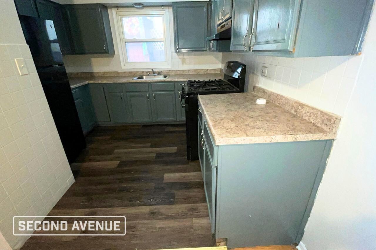 11610 S Elizabeth St - Photo 5 of 16