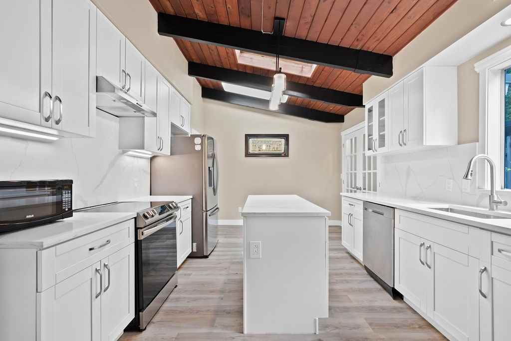 Montroyal Blvd & Belvedere Dr - Photo 7 of 27