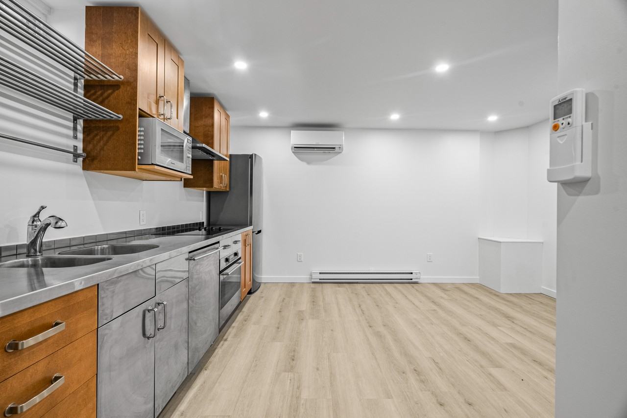 25 Chamberlain Avenue - Photo 7 of 29