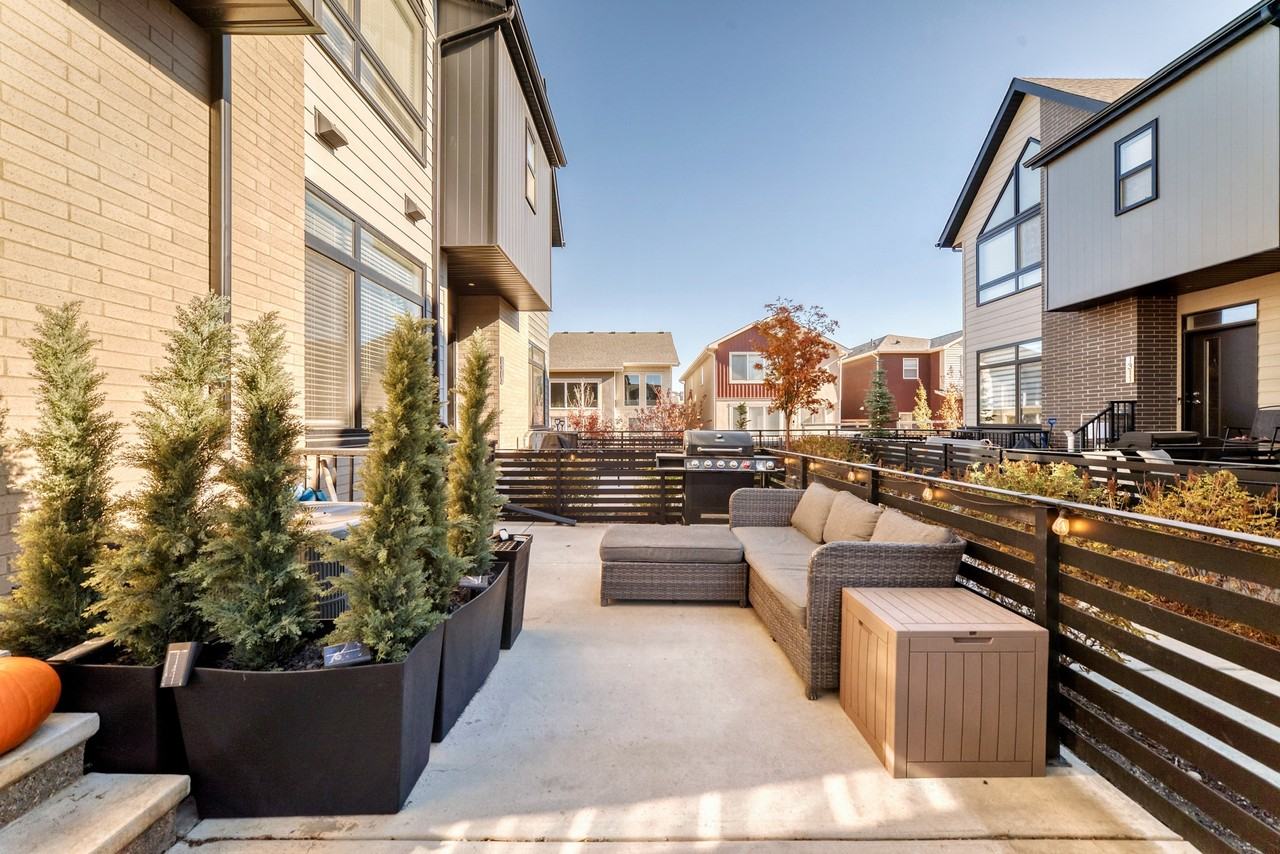 1308 Sage Meadows Gardens NW - Photo 7 of 46