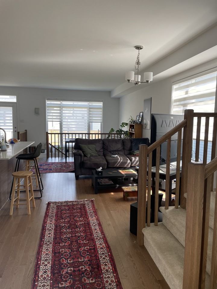 287 Fountainhead Drive - Photo 3 of 9