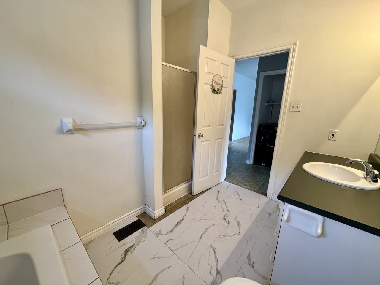 Shared Home at 163 Rue des Boulonnais - Photo 6 of 36