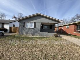 3136 Center St - Photo 1 of 1