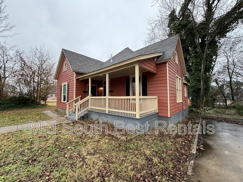 2820 S State St - Photo 2 of 11