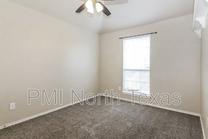 6208 Mount Vernon Dr - Photo 7 of 18