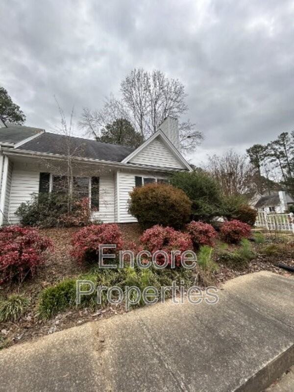 100 Towne View Trl - Photo 2 of 28