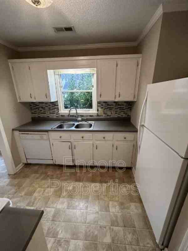 100 Towne View Trl - Photo 7 of 28