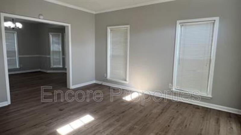 104 Ackley Ct - Photo 4 of 13