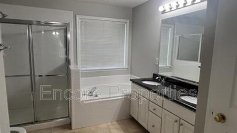 104 Ackley Ct - Photo 7 of 13