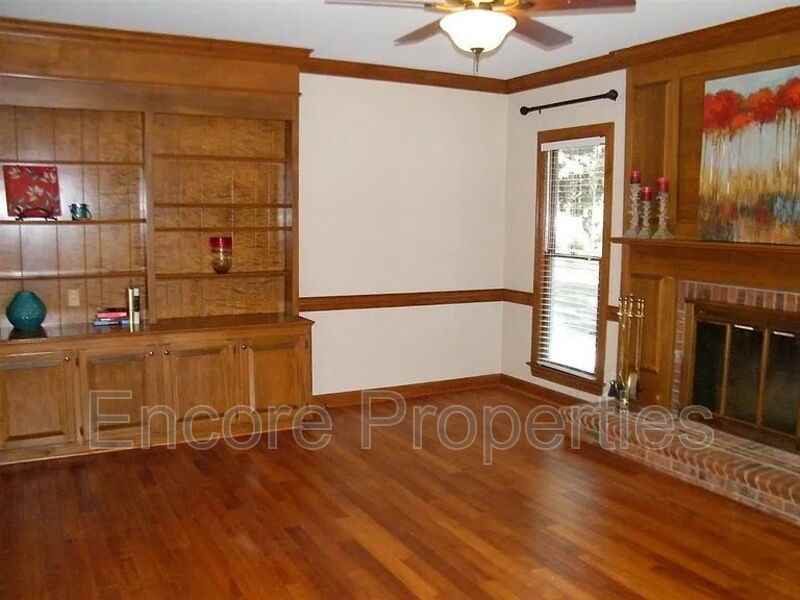 106 Whispering Pines Ct - Photo 3 of 22