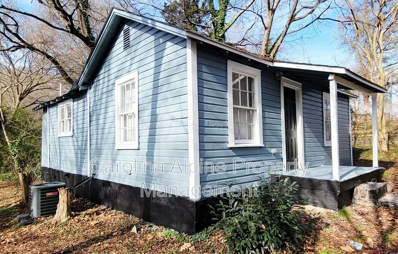 104 Plum Tree Ln - Photo 2 of 11