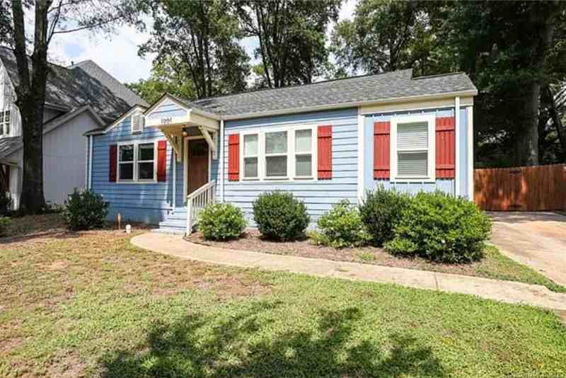 1001 Lunsford Pl - Photo 3 of 12