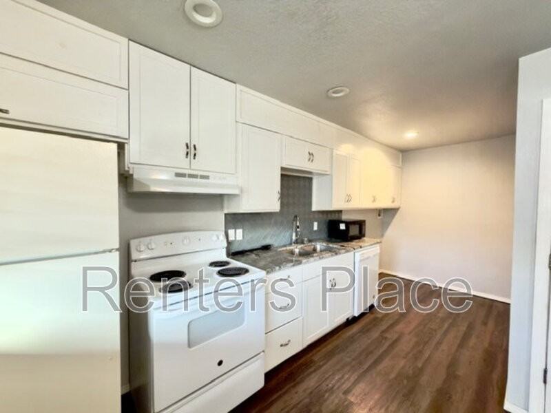 15351 W Highway #D - Photo 5 of 13