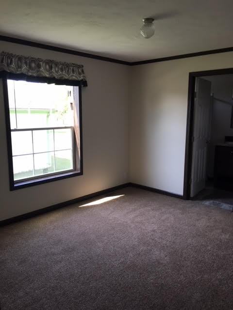 61 Meadowlark Ln - Photo 7 of 17