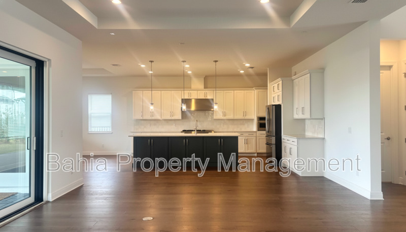 9233 Santorini Dr - Photo 7 of 31