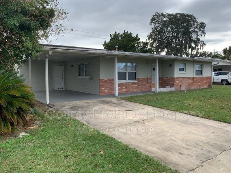 2913 Rosemarie Dr - Photo 2 of 12