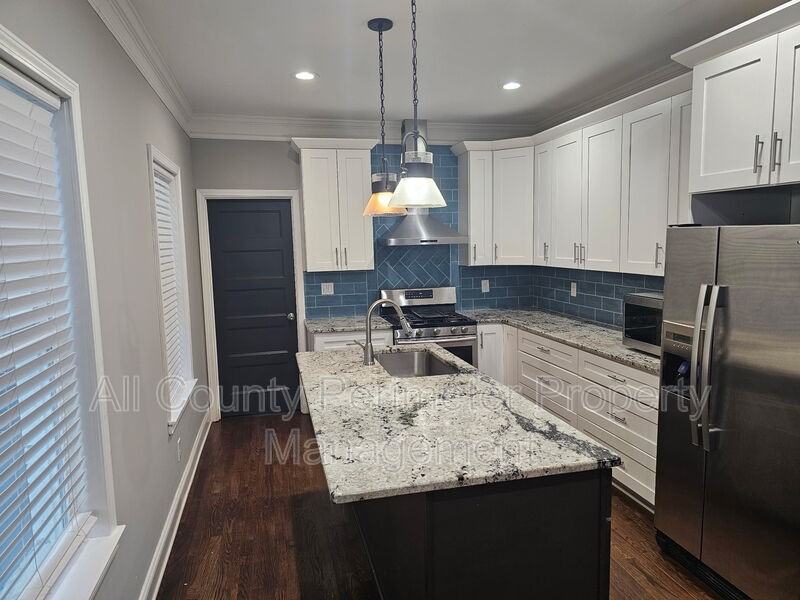 198 Joseph E Lowery Blvd Nw - Photo 4 of 16