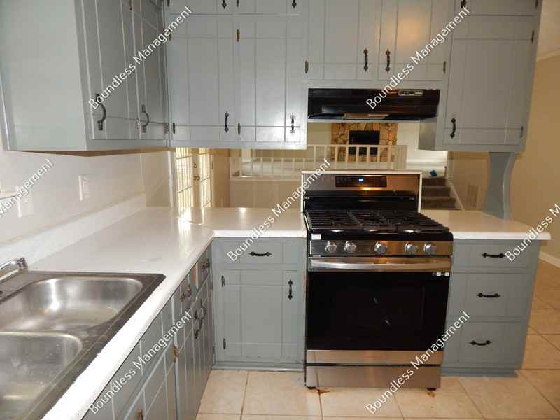 7153 Woodland Cir - Photo 6 of 17