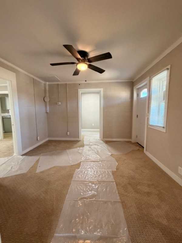 621 Milligan St - Photo 3 of 13