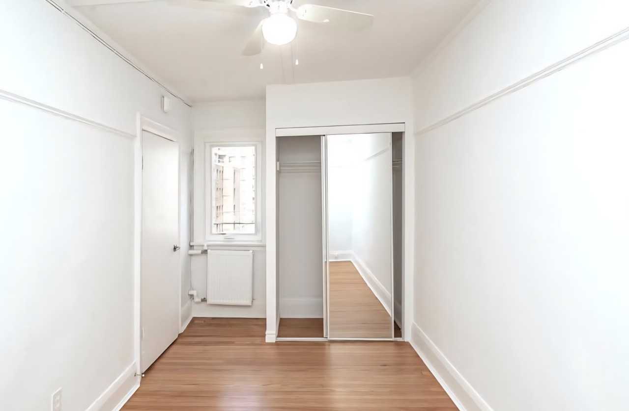 100 Vaughan Road #17 - Photo 7 of 14