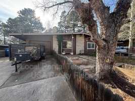 featured image of 4513 E Hollygreen Rd