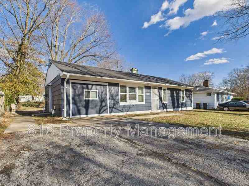 8506 E 111th St - Photo 2 of 18