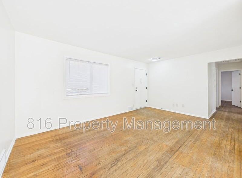 6903 E 113th Ter - Photo 3 of 20