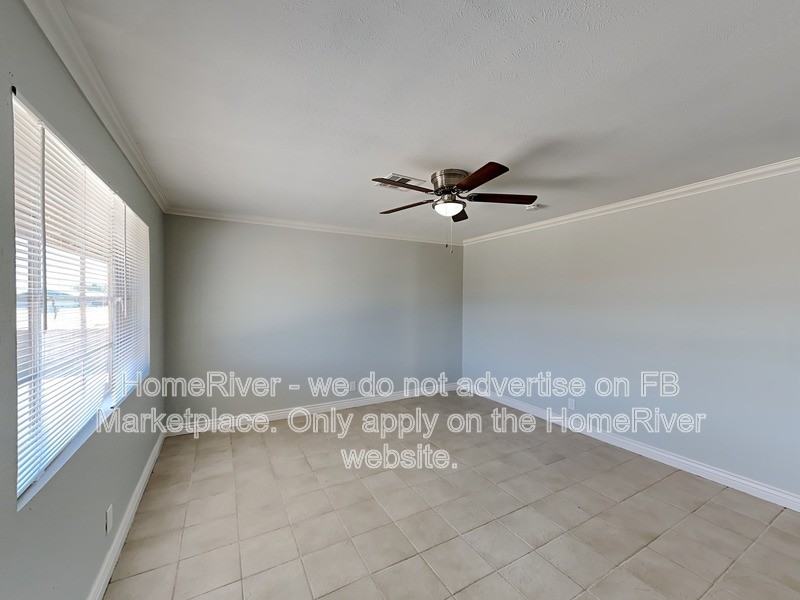 3040 W Windrose Dr - Photo 2 of 25