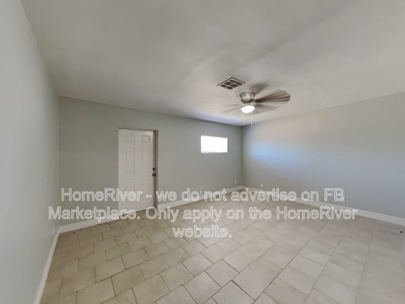 3040 W Windrose Dr - Photo 5 of 25