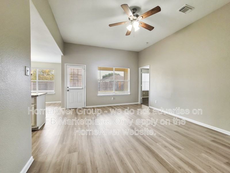 7203 Shining Mist Ln - Photo 3 of 24