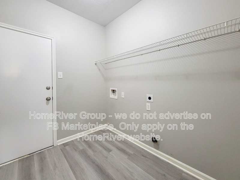 3926 W Lindbergh Ct - Photo 6 of 25