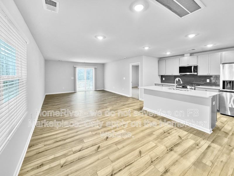 2020 Rexford Ct - Photo 4 of 26