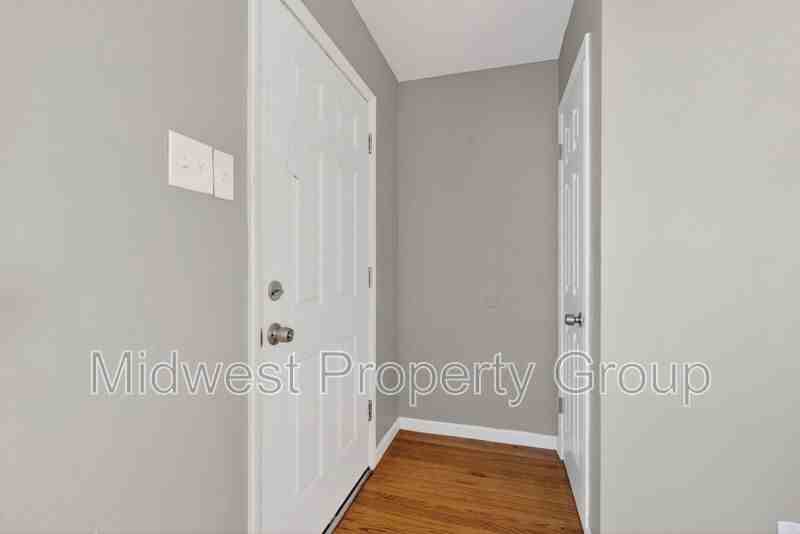 90 Ruth Dr - Photo 7 of 35