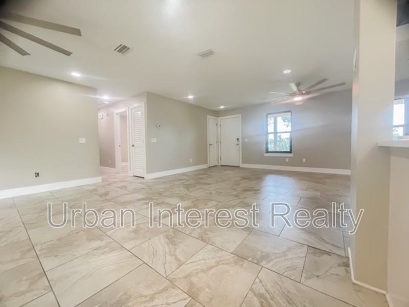 802 E Pine Forest Dr - Photo 7 of 18