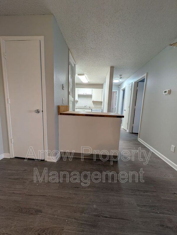 1216 S 2nd St #203 - Photo 5 of 9