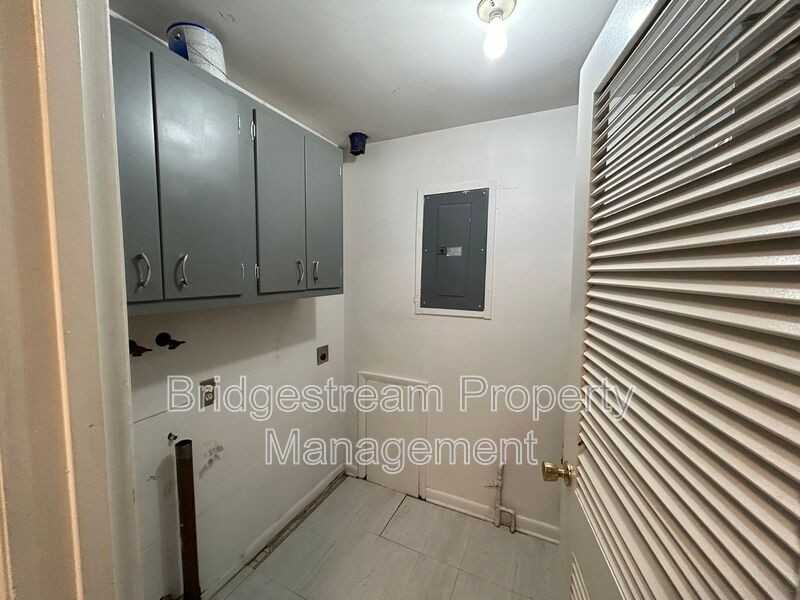 1850A John Glenn Rd - Photo 7 of 8