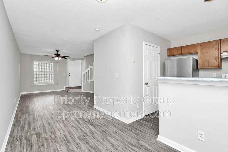 9365 Glenwater Dr - Photo 6 of 26