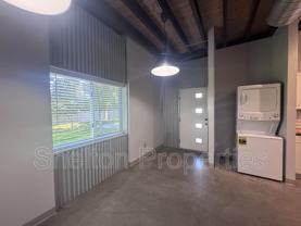 2121 W Hayward Ave #2 - Photo 1 of 1