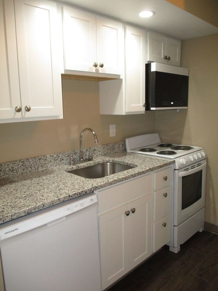 TIFF - Photo 3 of 20