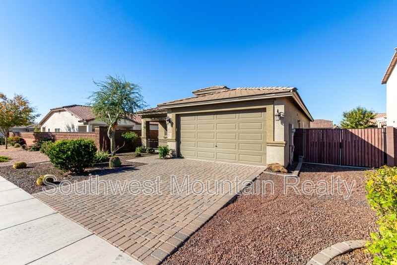 41540 N Jacaranda Ct - Photo 2 of 50