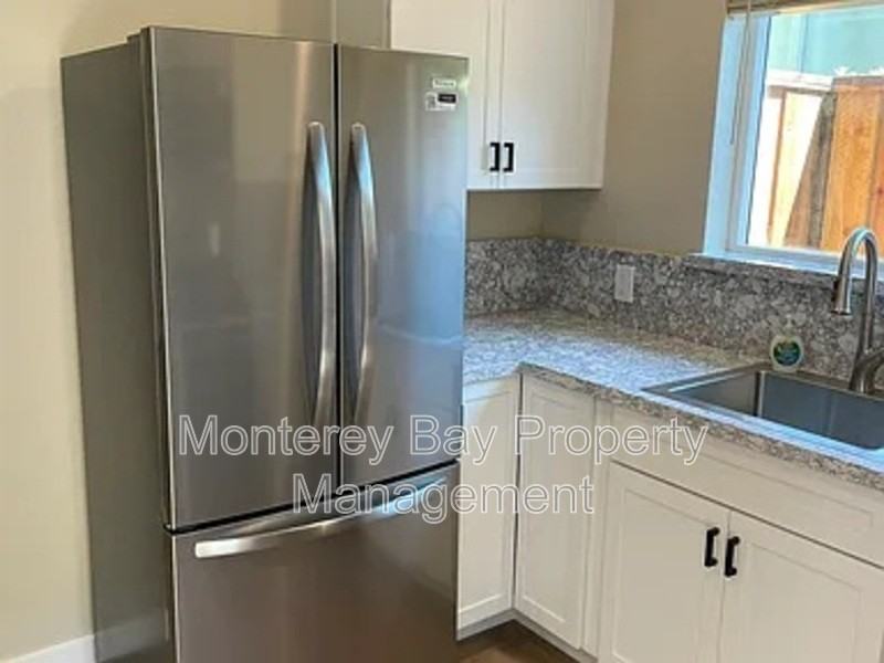 154 Carmel Ave - Photo 3 of 8