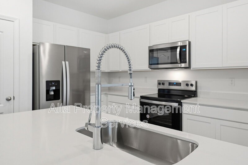 5661 Coppers Edge Ln - Photo 7 of 29