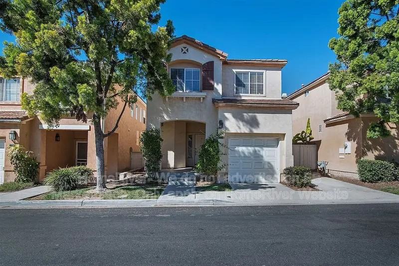 1190 Calle Tesoro - Photo 2 of 7