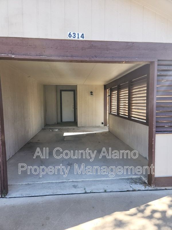 6314 Waddesdon Wood - Photo 4 of 21