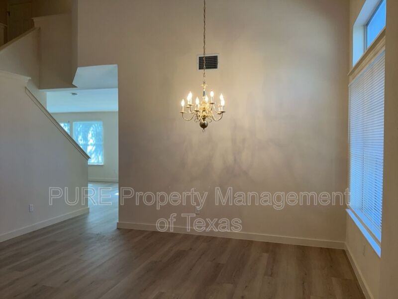 1511 Thibodeaux Dr - Photo 3 of 26