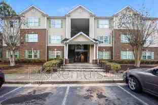 12101 Fairington Ridge Cir - Photo 1 of 1