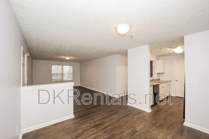 12101 Fairington Ridge Cir - Photo 7 of 15