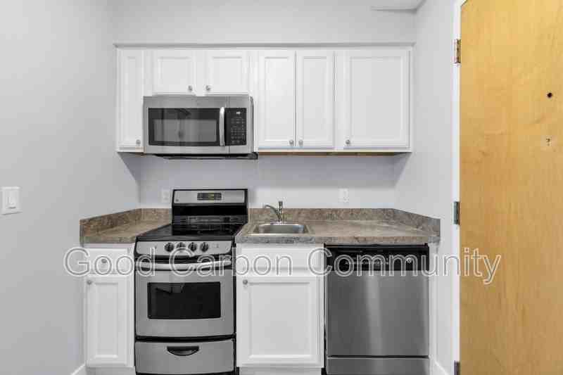 2136 Main St #202 - Photo 2 of 21