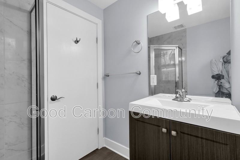 2136 Main St #202 - Photo 7 of 21